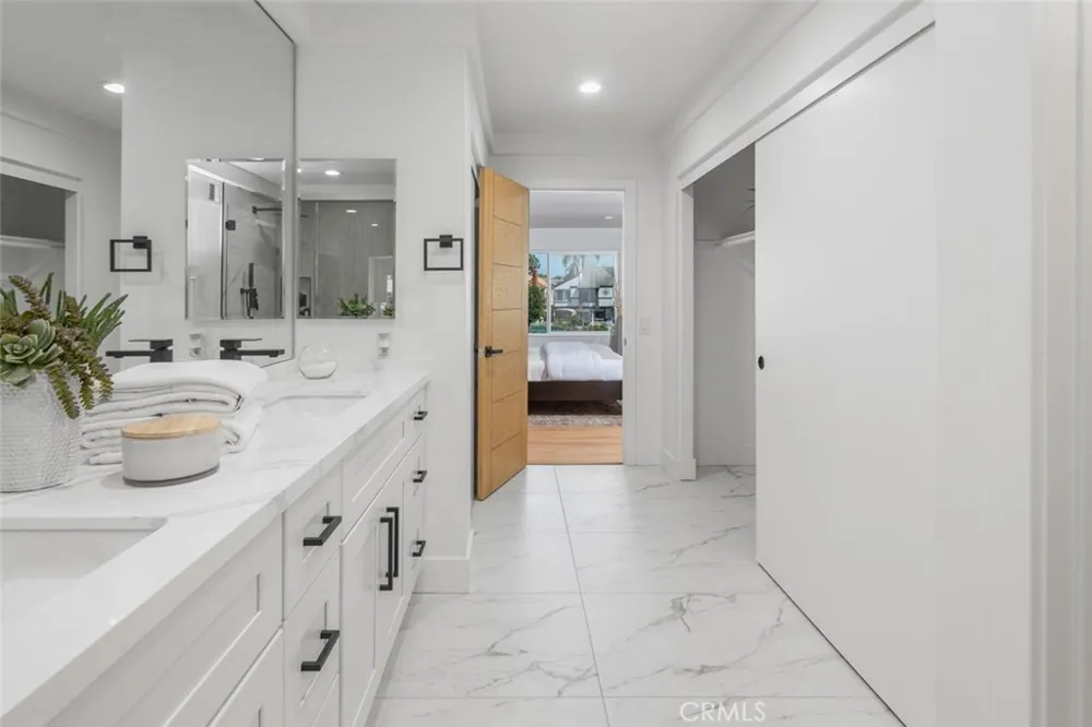 22627 Lakeside Lane Lake Forest, CA 92630