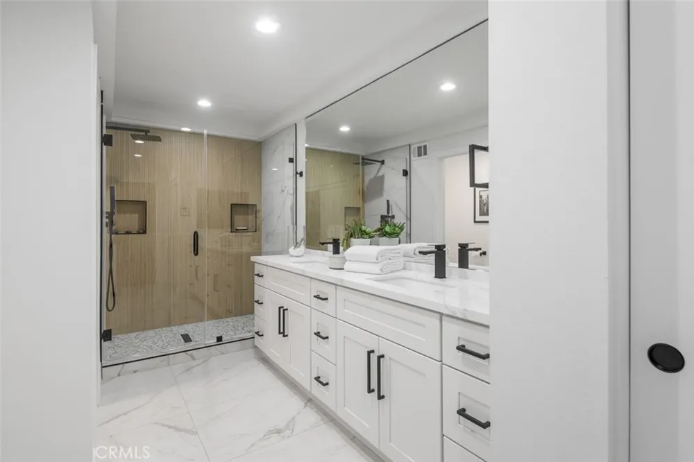 22627 Lakeside Lane Lake Forest, CA 92630