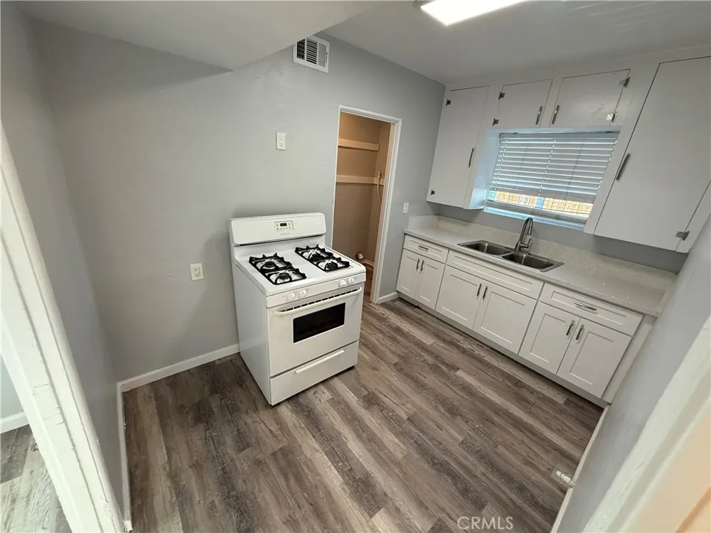 1148 Bobbett Drive San Bernardino, CA 92410
