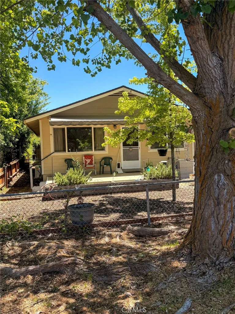161 S 13th Montague, CA 96064