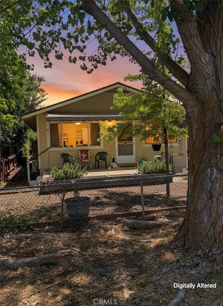 161 S 13th Montague, CA 96064