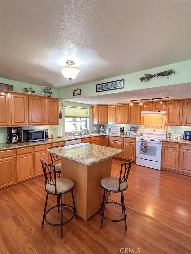 565 Main Hornbrook, CA 96044
