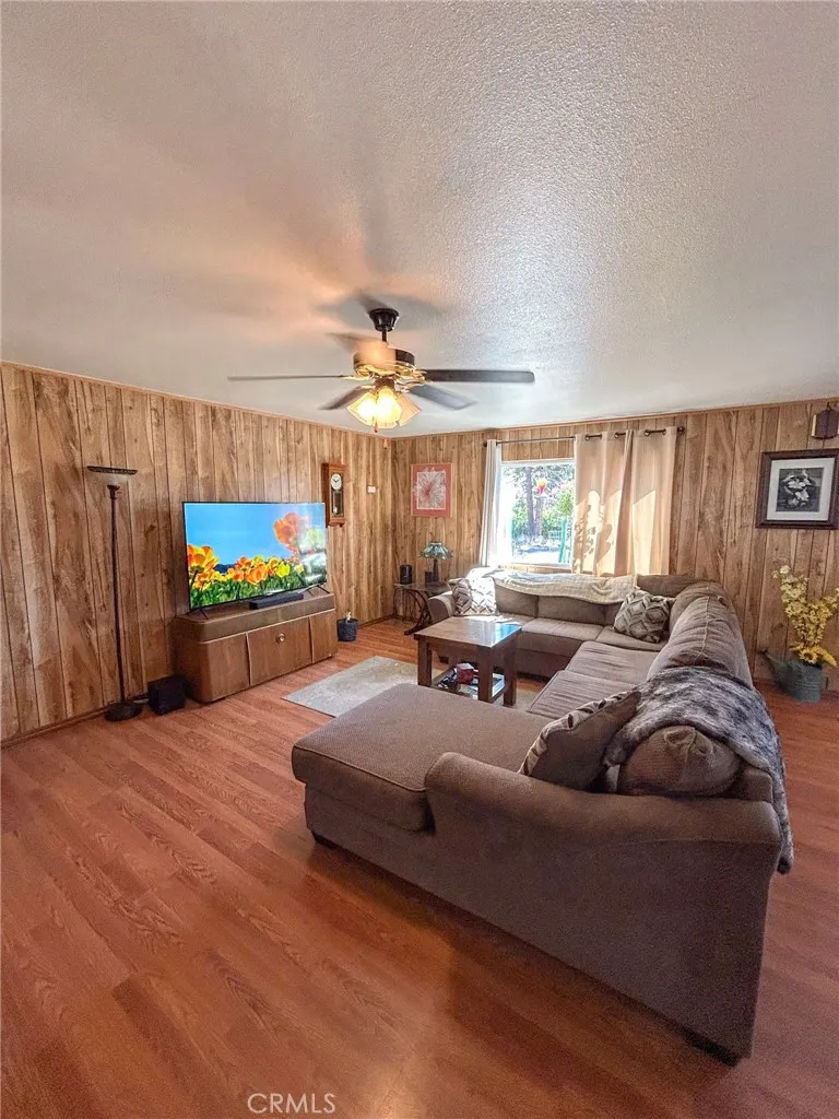 565 Main Hornbrook, CA 96044