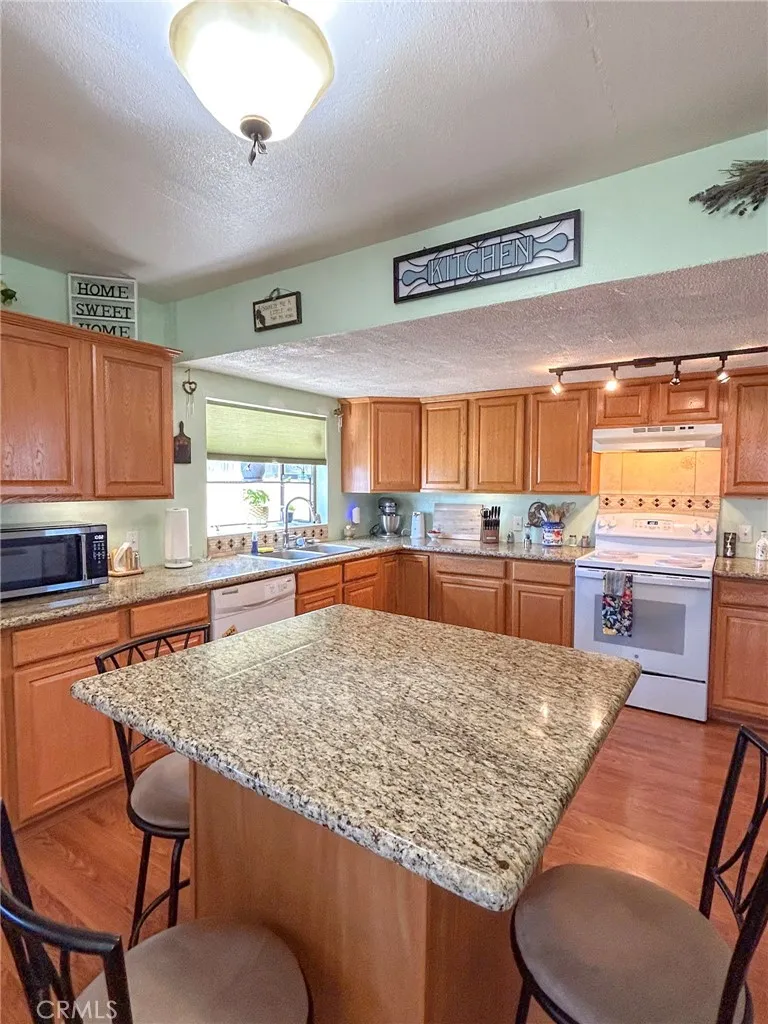 565 Main Hornbrook, CA 96044
