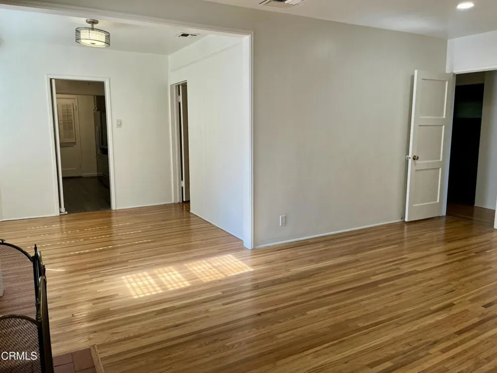 373 Laun Street Altadena, CA 91001