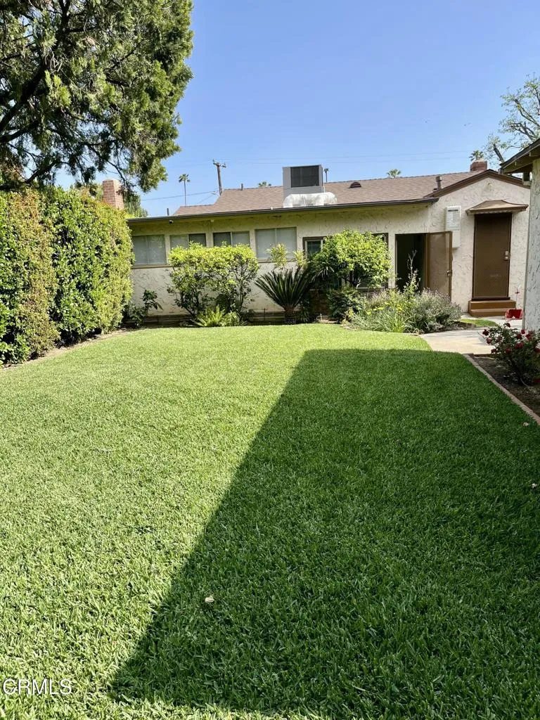 373 Laun Street Altadena, CA 91001