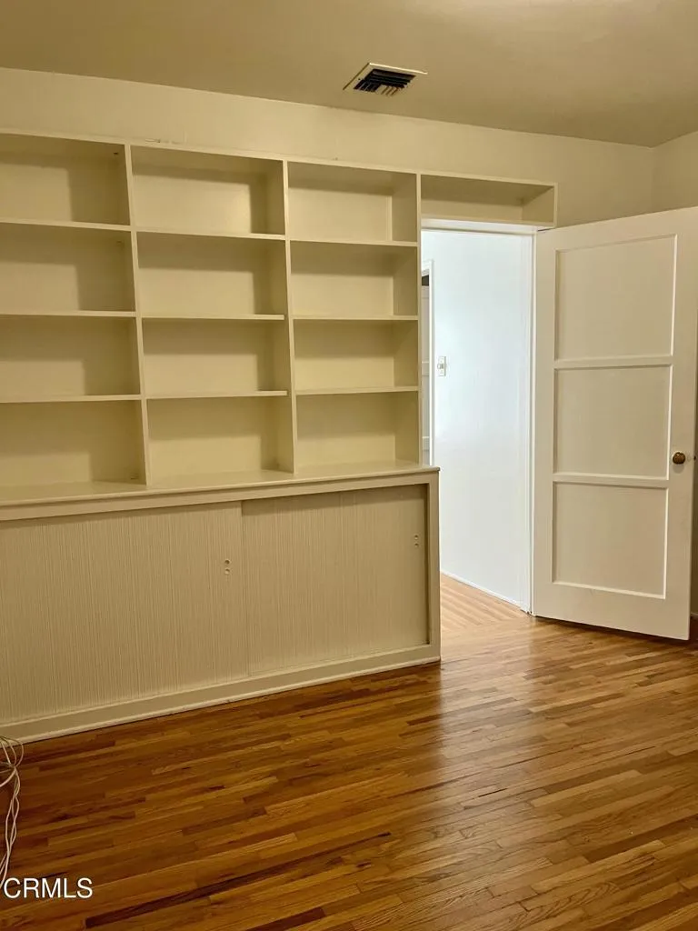 373 Laun Street Altadena, CA 91001