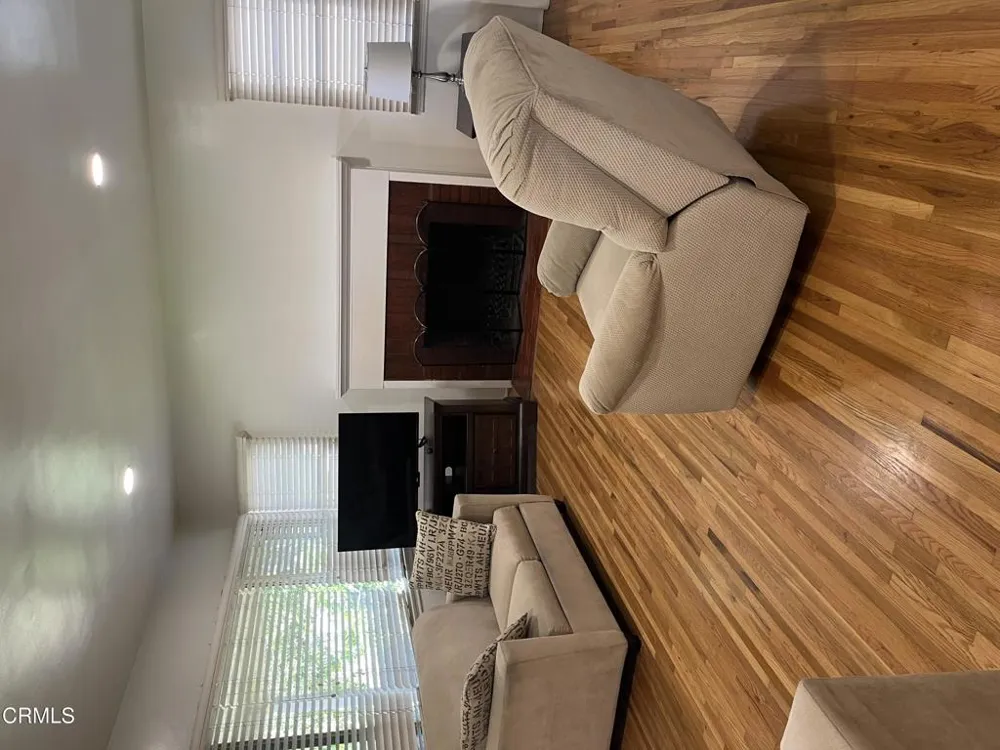 373 Laun Street Altadena, CA 91001