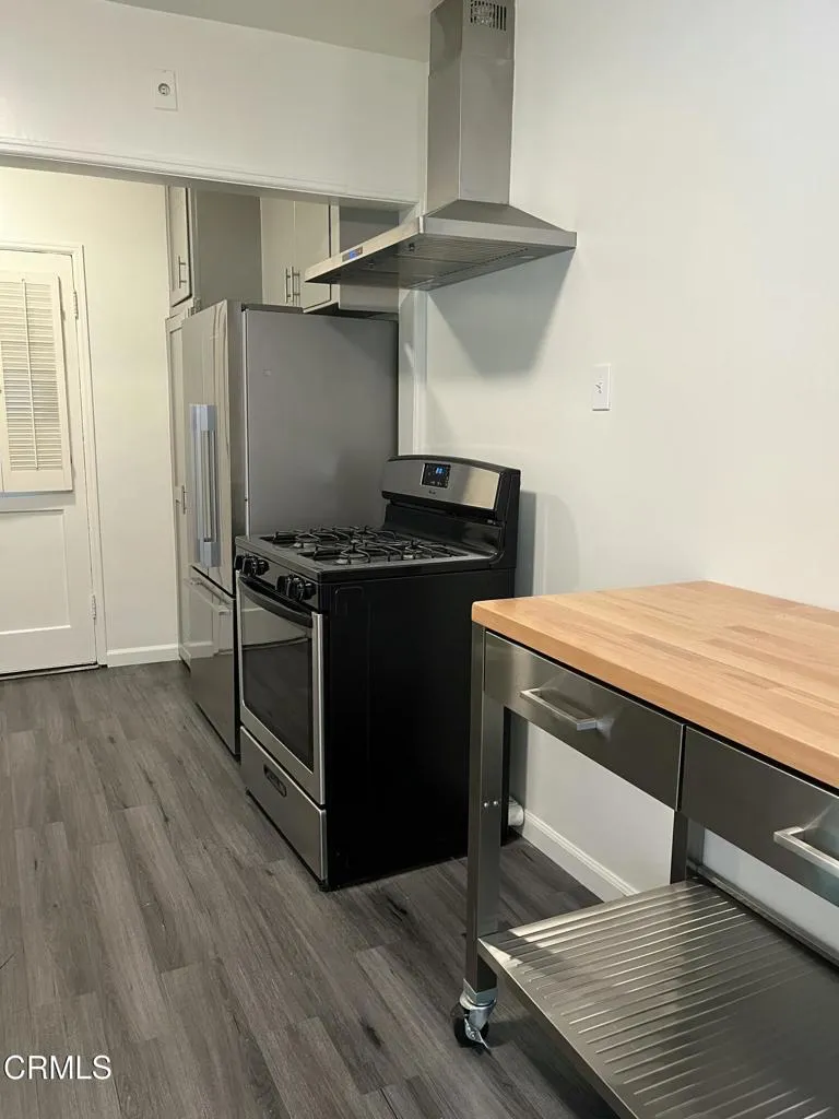 373 Laun Street Altadena, CA 91001