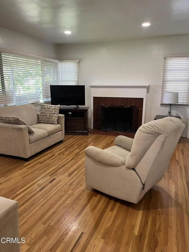 373 Laun Street Altadena, CA 91001