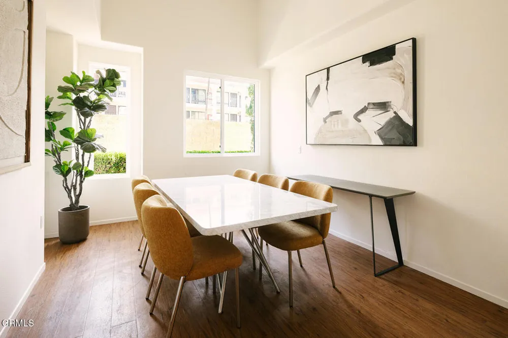 124 W Colorado Street #108 Glendale, CA 91204