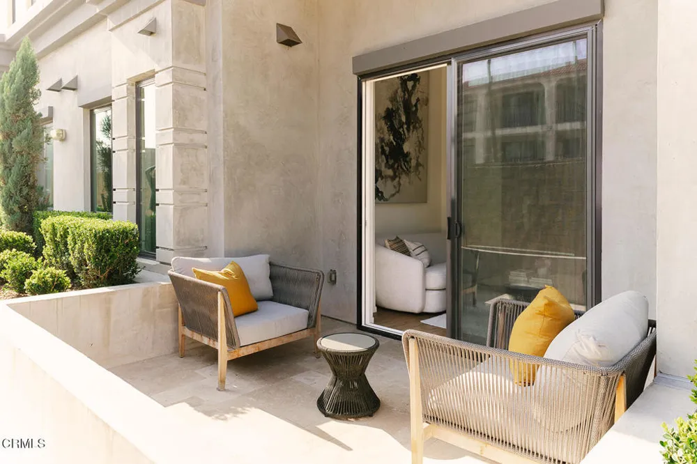 124 W Colorado Street #108 Glendale, CA 91204