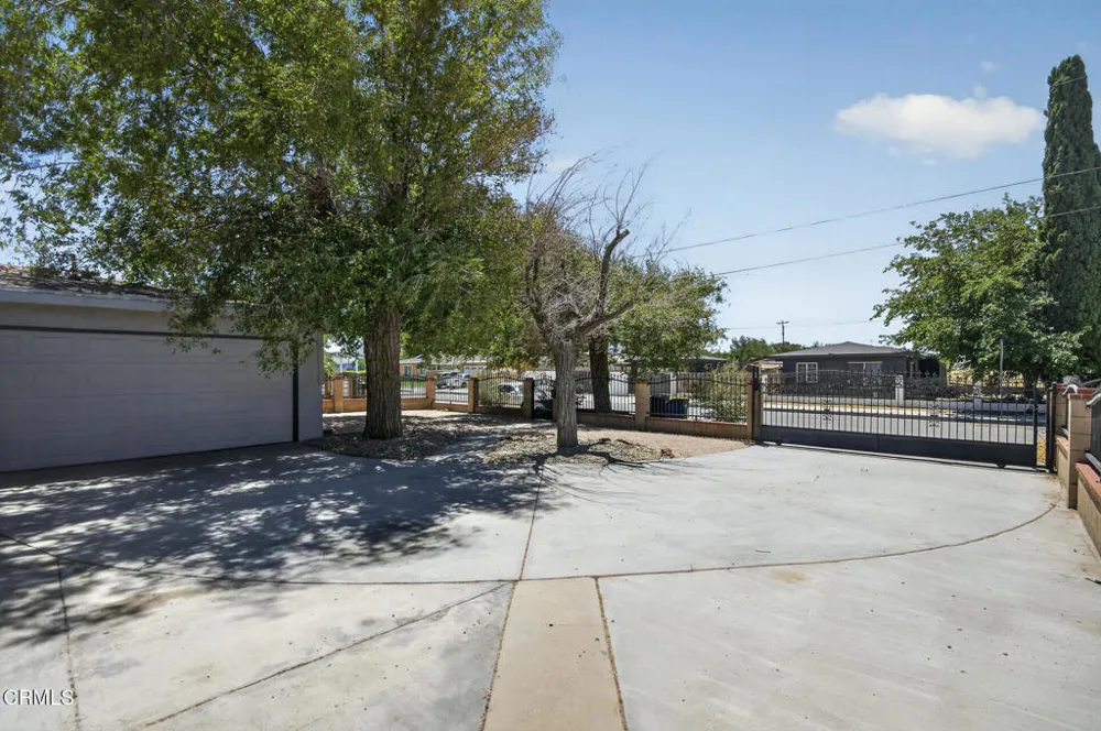 137 E Avenue J 8 Lancaster, CA 93535