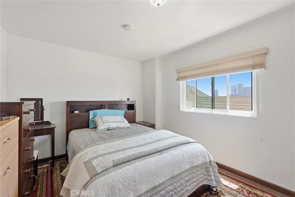 1024 Figueroa Terrace Los Angeles, CA 90012