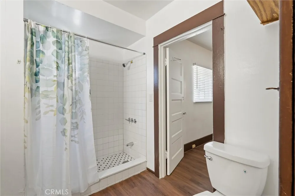 1024 Figueroa Terrace Los Angeles, CA 90012