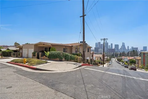 1024 Figueroa Terrace