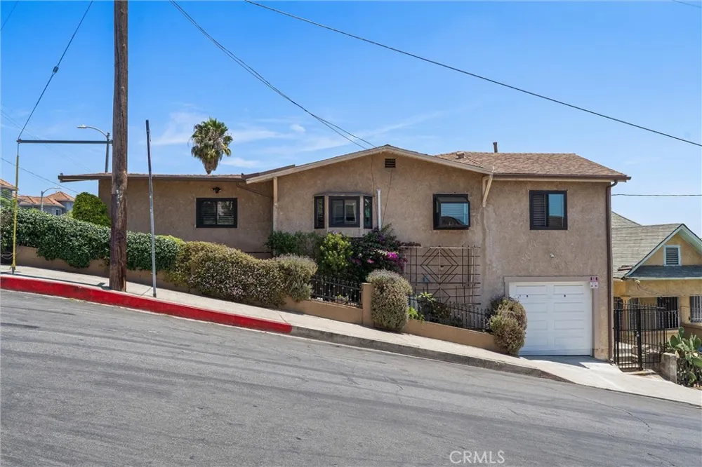 1024 Figueroa Terrace Los Angeles, CA 90012