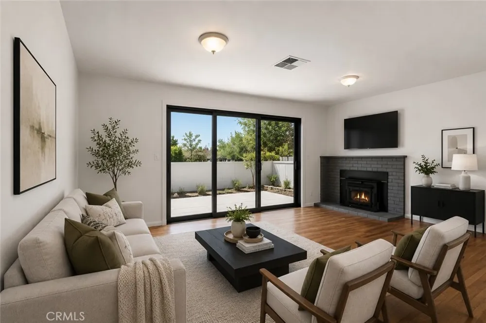 2804 Pomona Bakersfield, CA 93305