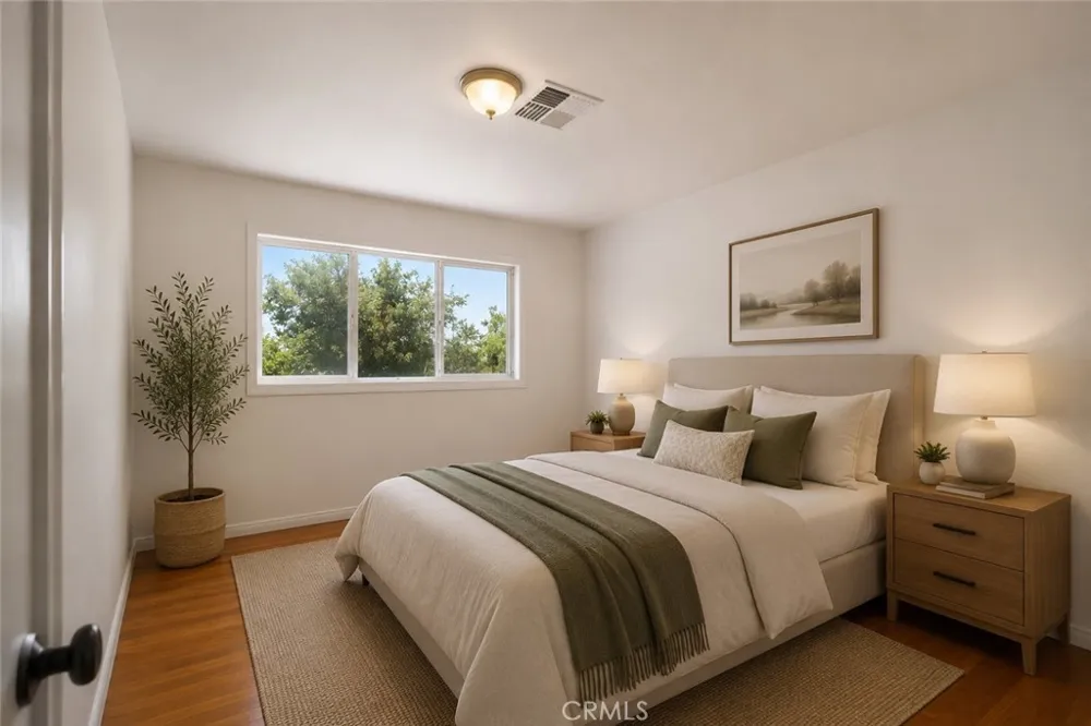 2804 Pomona Bakersfield, CA 93305