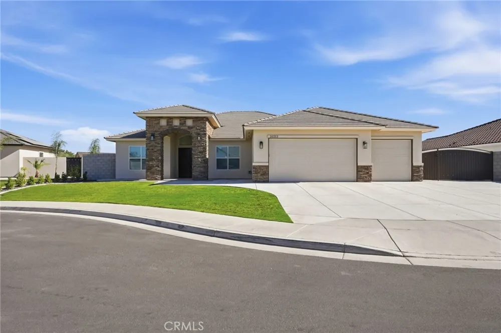 16513 Starview Court Bakersfield, CA 93314