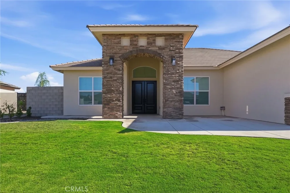 16513 Starview Court Bakersfield, CA 93314