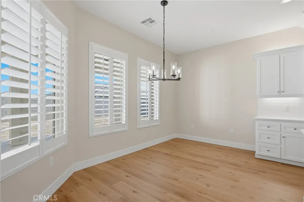 16513 Starview Court Bakersfield, CA 93314