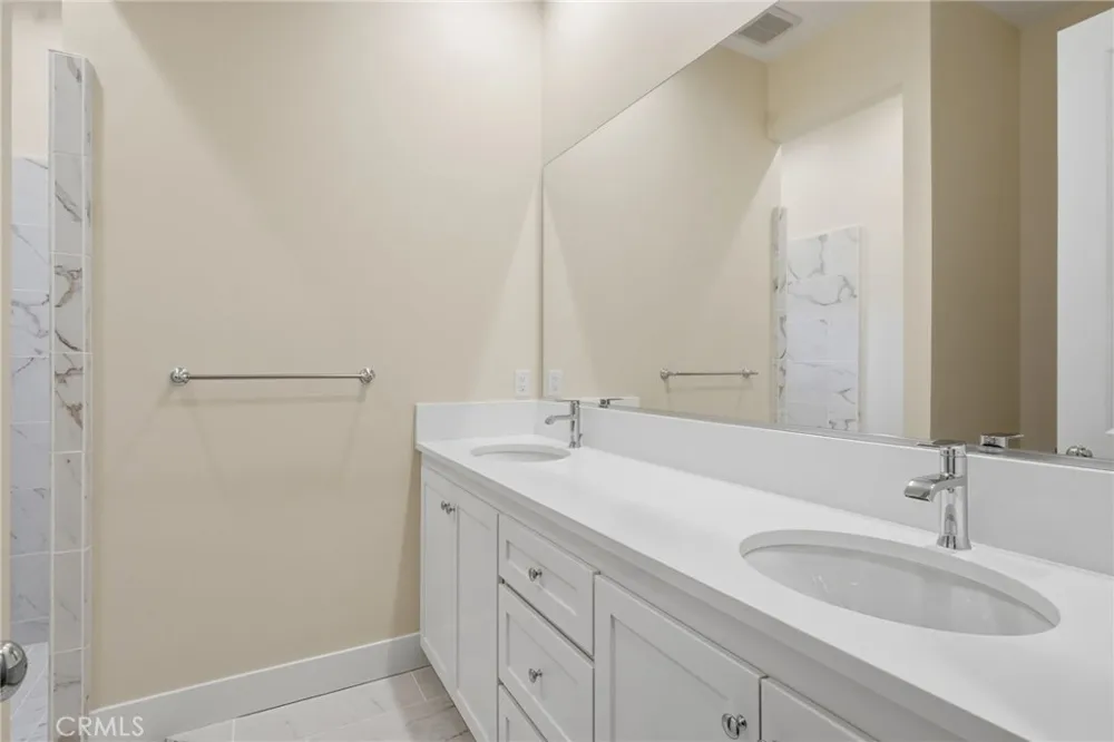 16513 Starview Court Bakersfield, CA 93314
