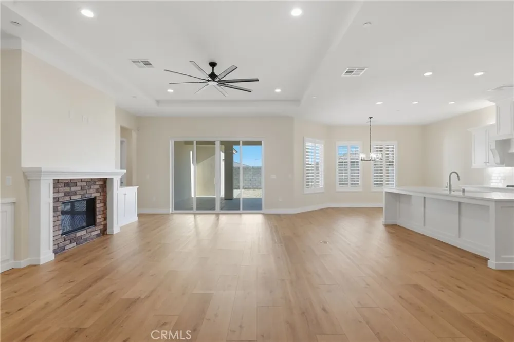 16513 Starview Court Bakersfield, CA 93314