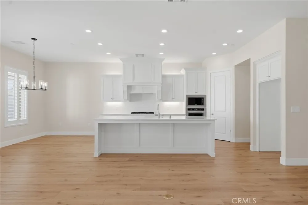 16513 Starview Court Bakersfield, CA 93314