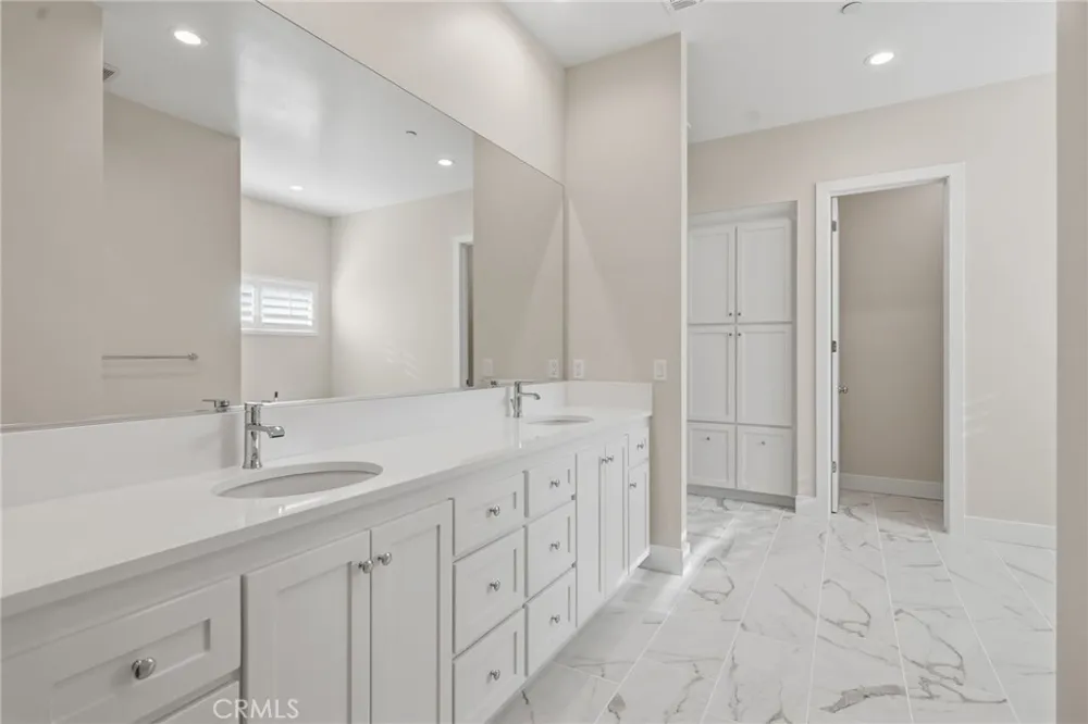 16513 Starview Court Bakersfield, CA 93314