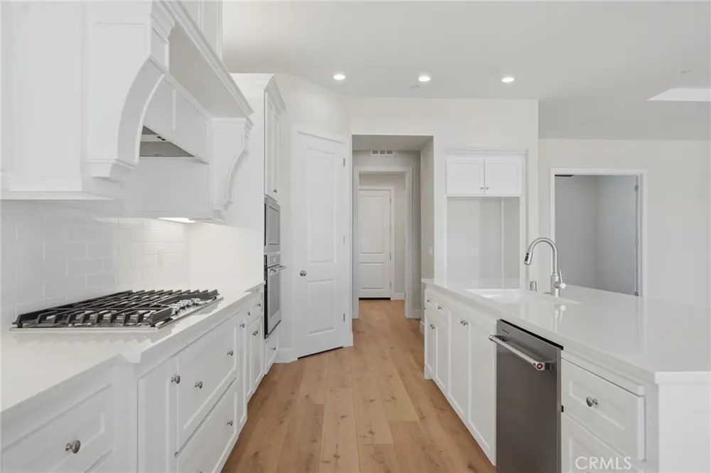 16513 Starview Court Bakersfield, CA 93314