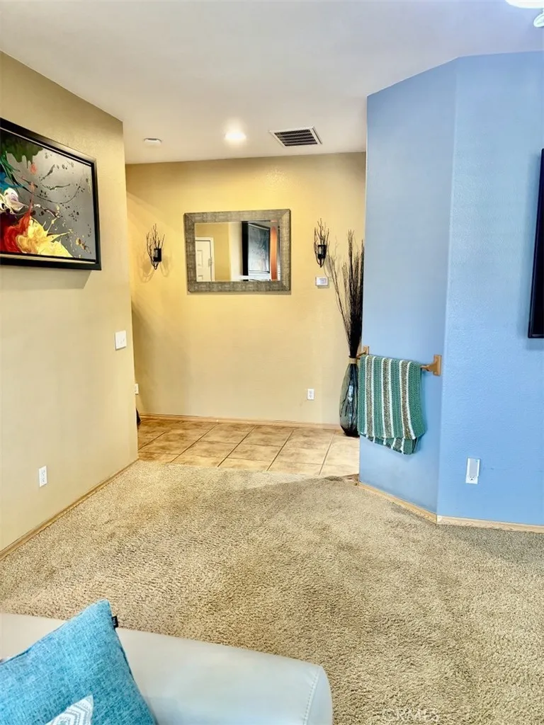 12236 Primavera Victorville, CA 92392