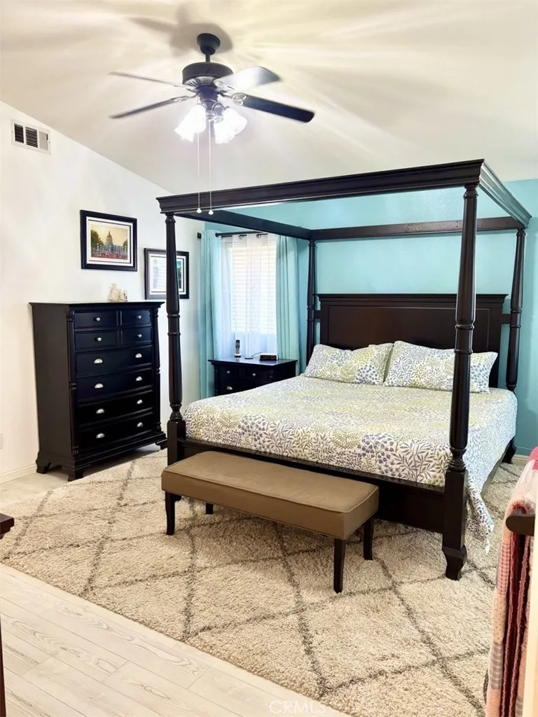 12236 Primavera Victorville, CA 92392
