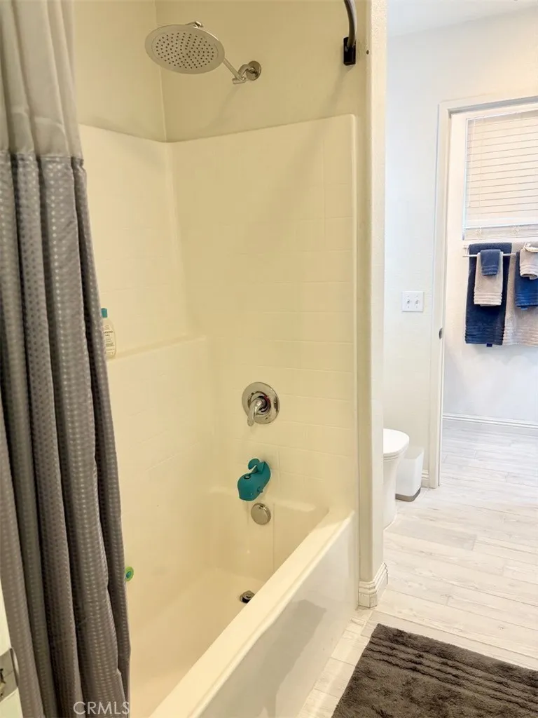 12236 Primavera Victorville, CA 92392