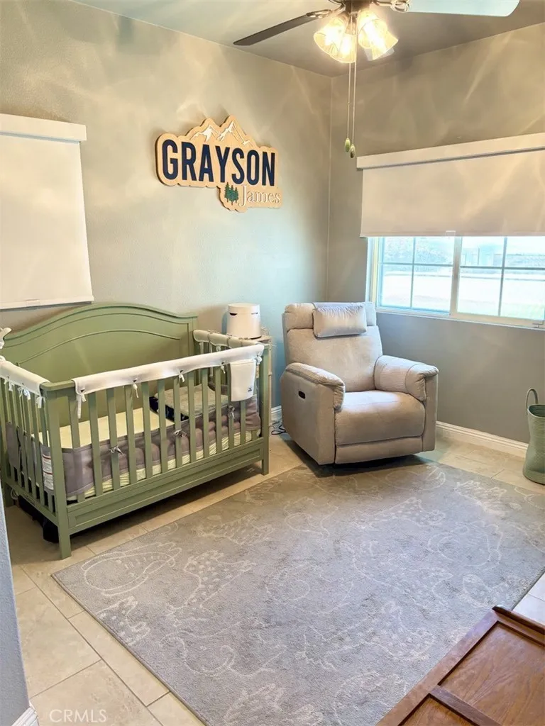 12236 Primavera Victorville, CA 92392