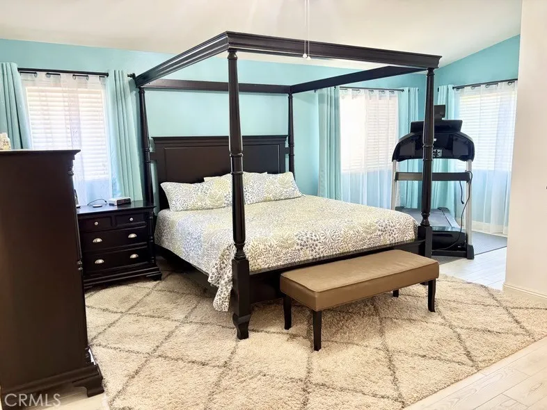 12236 Primavera Victorville, CA 92392