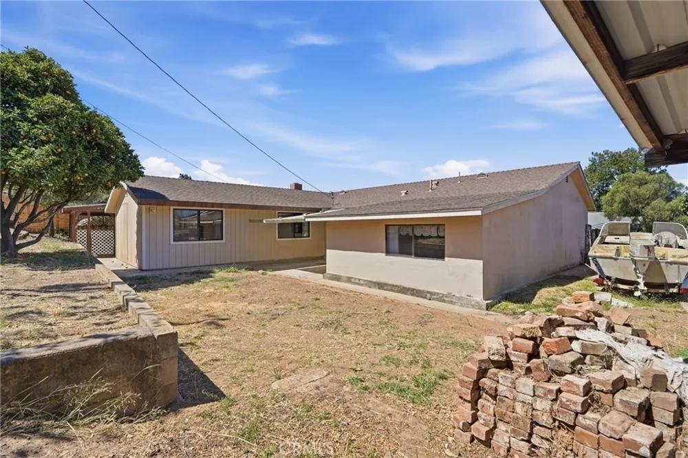 1355 Via Del Carmel Santa Maria, CA 93455