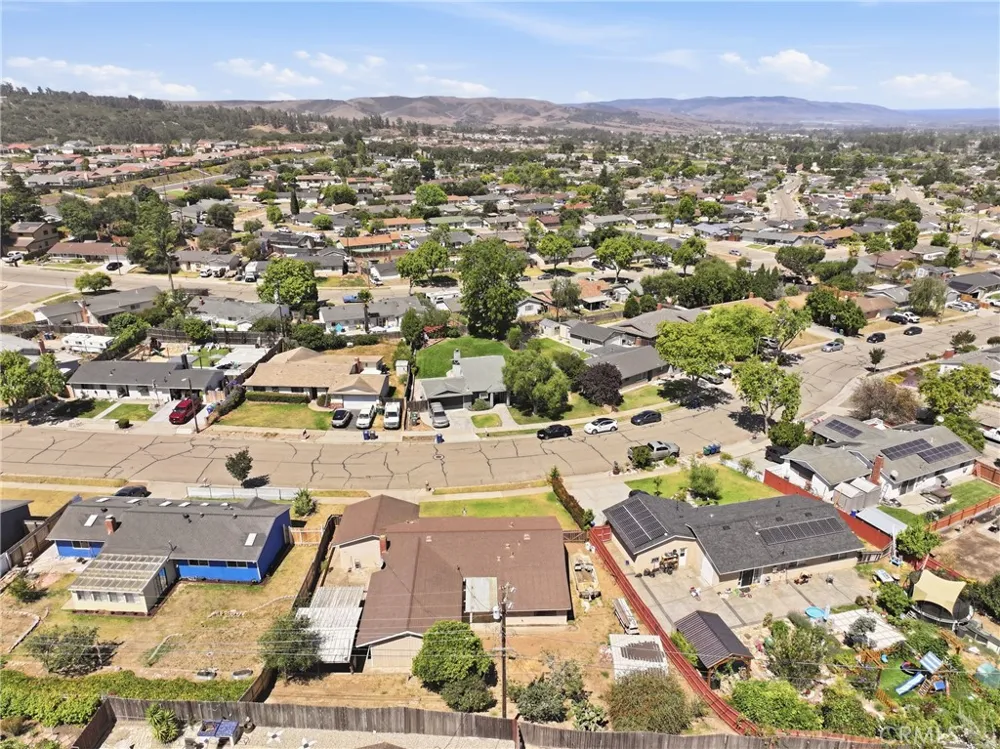 1355 Via Del Carmel Santa Maria, CA 93455