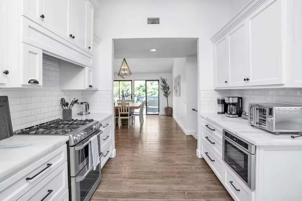 3550 Laketree Drive Fallbrook, CA 92028
