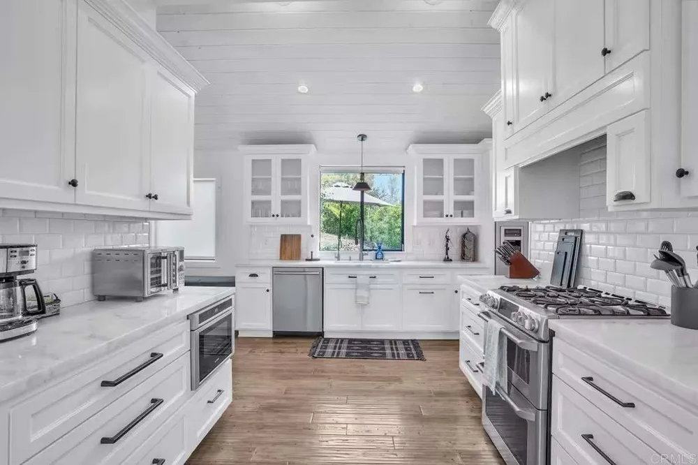 3550 Laketree Drive Fallbrook, CA 92028