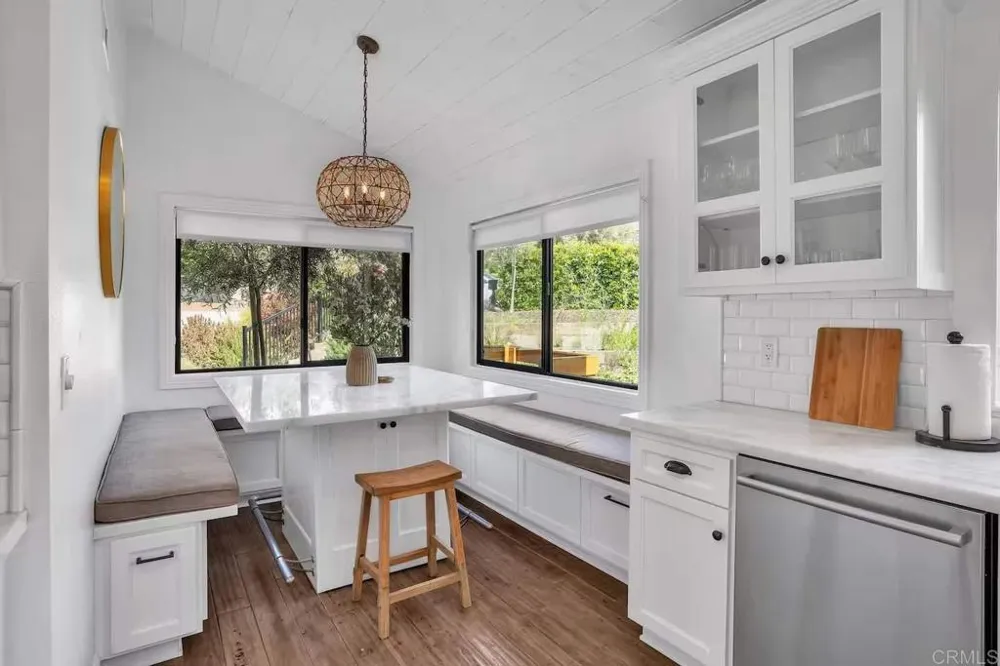 3550 Laketree Drive Fallbrook, CA 92028