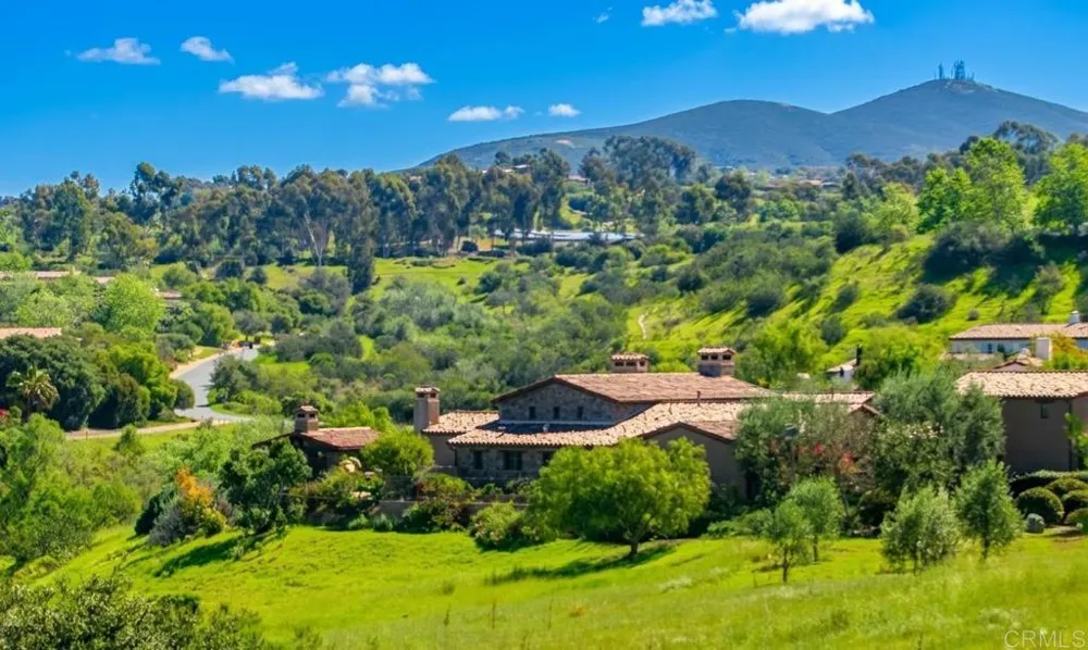 7508 Plein Aire San Diego, CA 92127