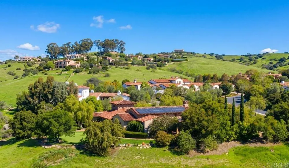 7508 Plein Aire San Diego, CA 92127
