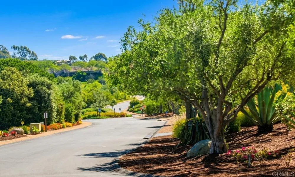 7508 Plein Aire San Diego, CA 92127