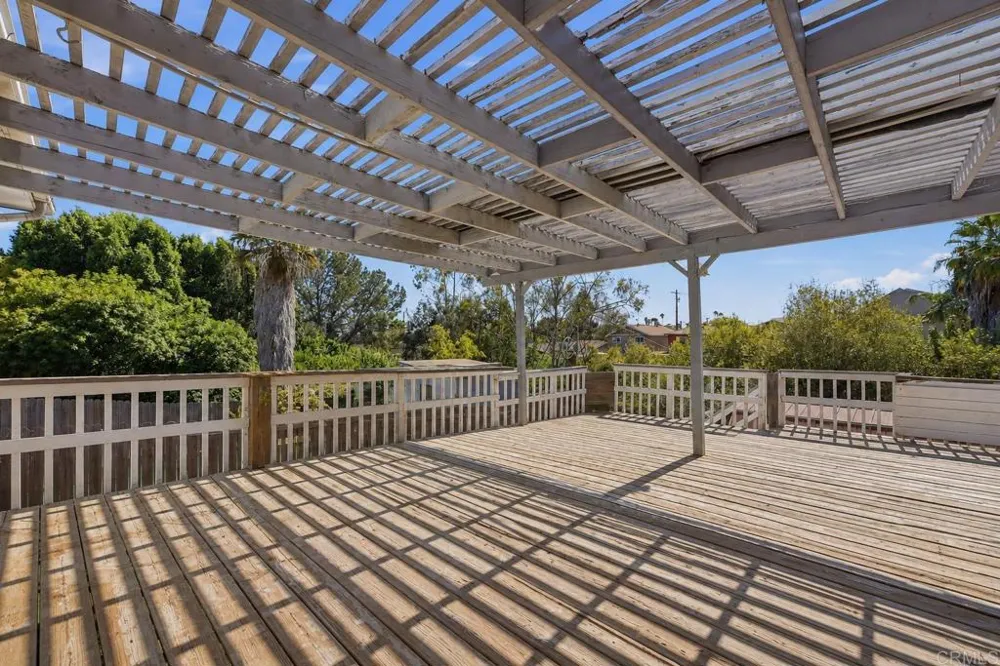 918 Galopago Spring Valley, CA 91977