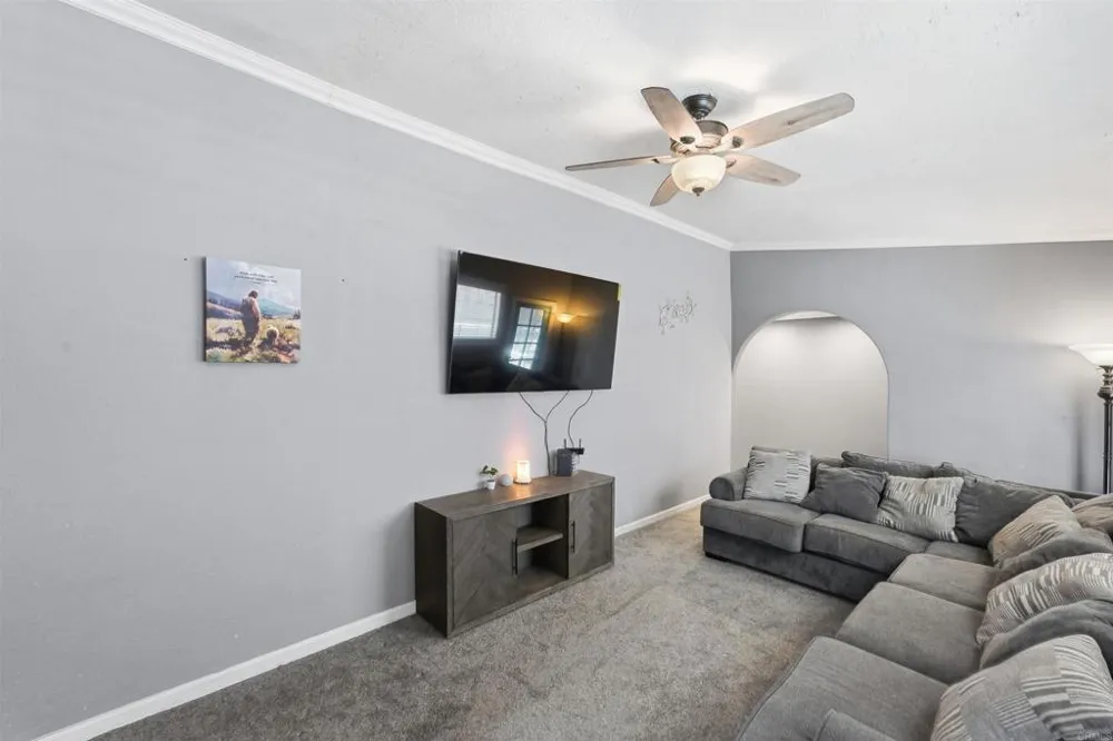 918 Galopago Spring Valley, CA 91977