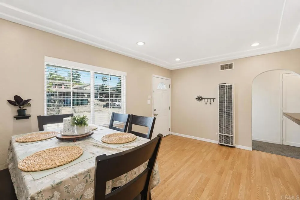 918 Galopago Spring Valley, CA 91977