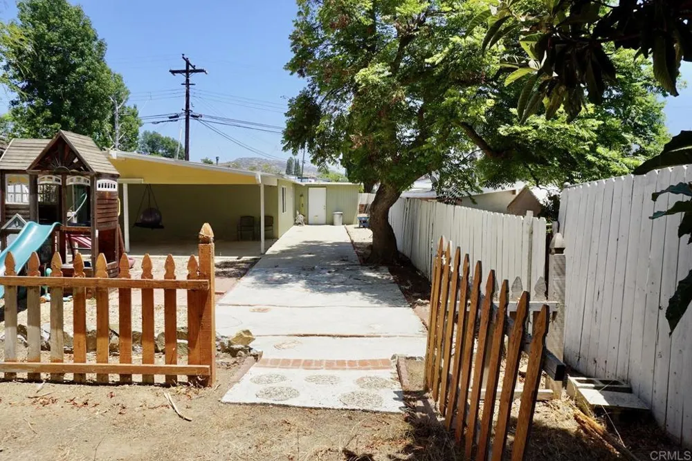704 Galopago St. Spring Valley, CA 91977