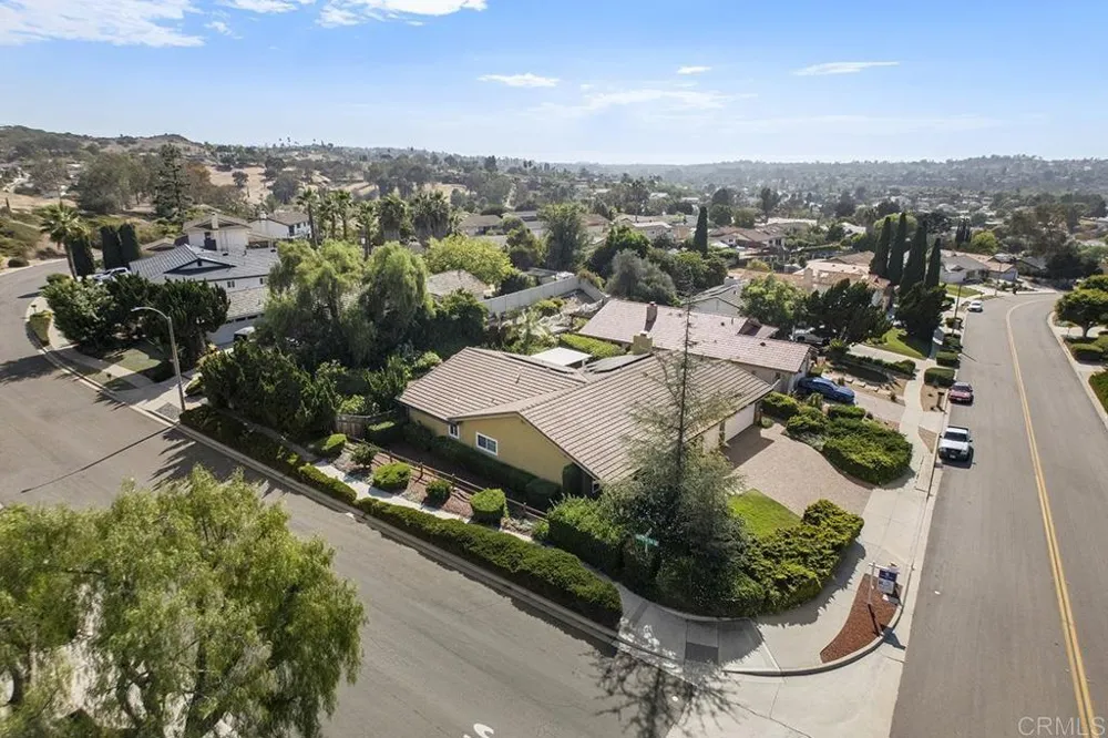 5754 CENTRAL AVE Bonita, CA 91902