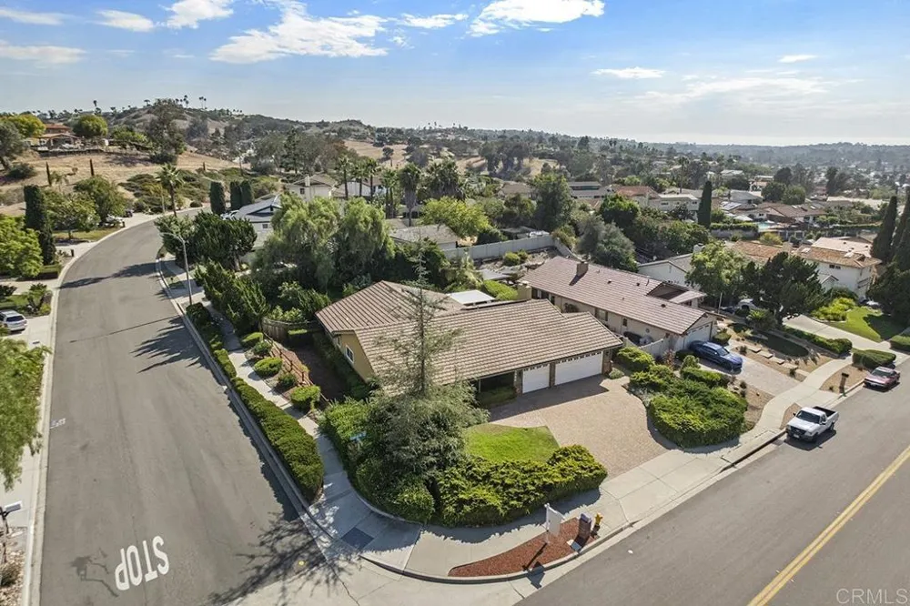 5754 CENTRAL AVE Bonita, CA 91902